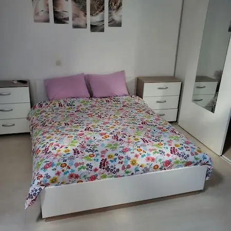 Du Bon Temps Apartment